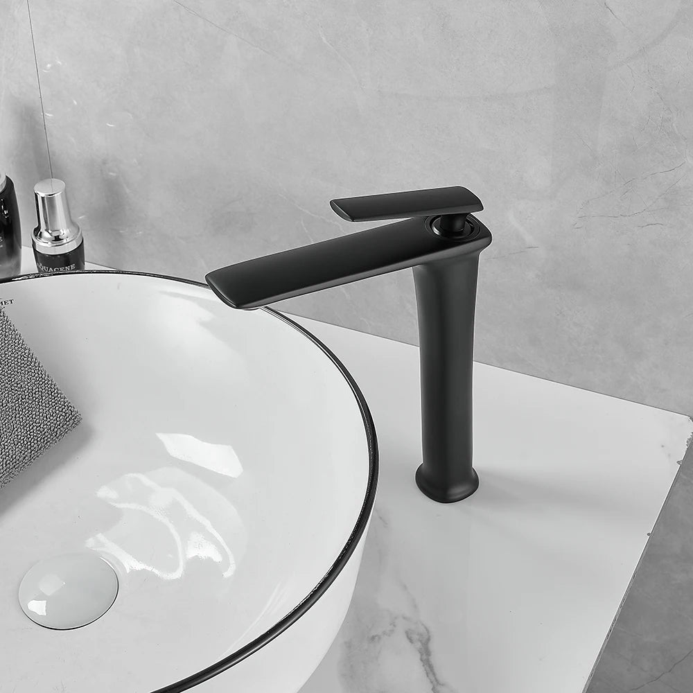 Luxury Black Rose Gold Wash Basin Taps Modern White Faucet Bathroom Luxury Basin Faucets Hot Cold Water Sink Tap Mixer